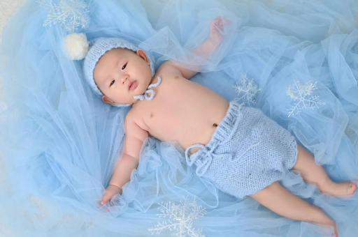 灵宝宝宝5个月奶量 灵宝宝宝5个月奶量